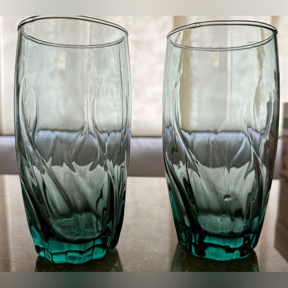 2 Anchor Hocking teal/blue glasses. Vintage. 6”H
